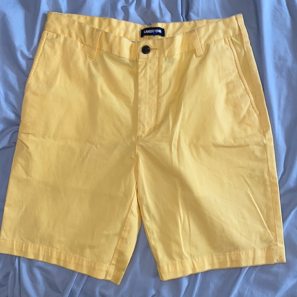 Land’s End men’s yellow shorts size 30/32